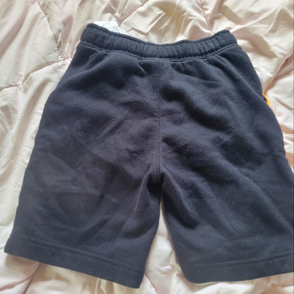 Boys Nike Rayguns Shorts Black Size 7 - Picture 3 of 3